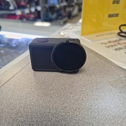 DJI ACTION 5 PRO COMES WITH ACCESSORIES IN THE CASE