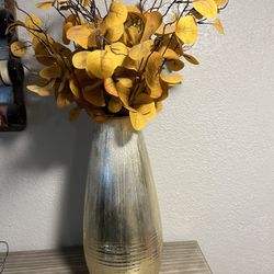 Gold Flower Vase 