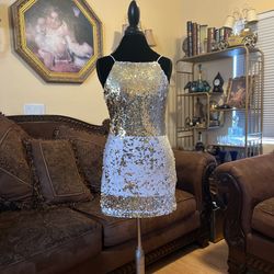Forever 21 White And Gold Sequin Dress