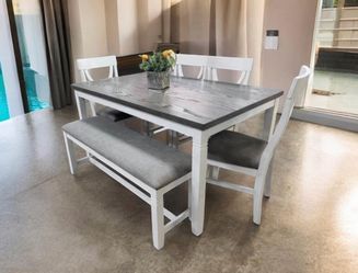 Coastal vibe kitchen table set