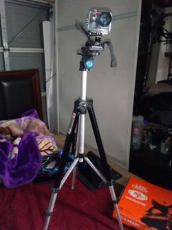 Camara and tripod
