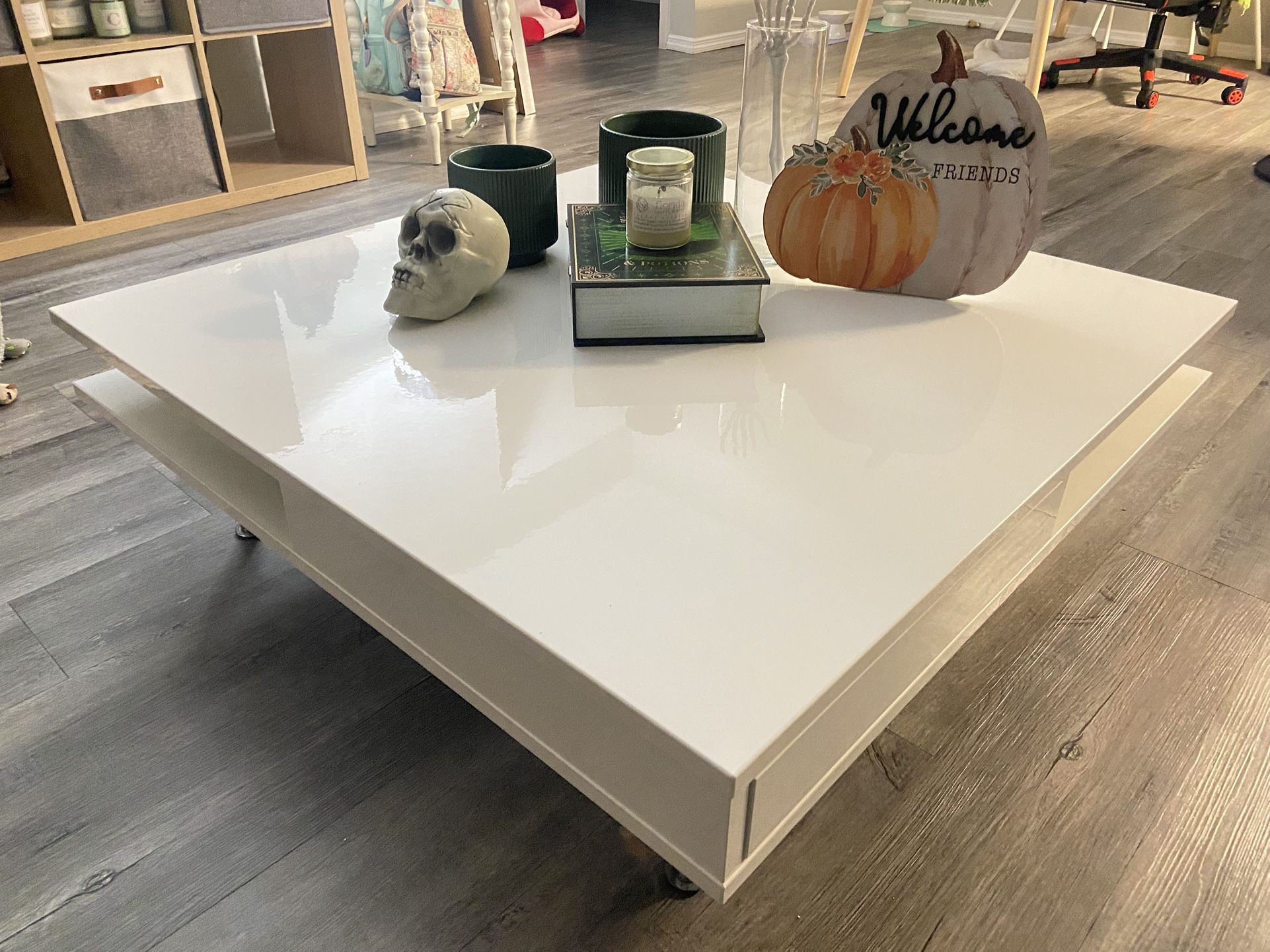 IKEA Coffee Table - Tofteryd High Gloss