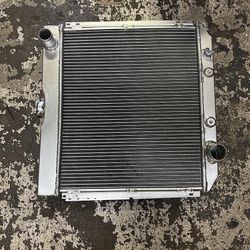 [69-70] [Ford Mustang] / [71-73] [Maverick] / [1973] [pinto] / [71-73] [Comet / [1970] [Cougar] XR-7 Aluminum Racing Radiator