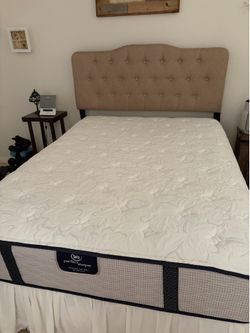 Serta Queen Mattress and Box Springs