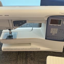 Husqvarna Viking Sapphire 835 Sewing Machine