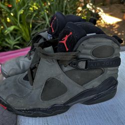 Size 7.5 Men Air Jordan Retro 8s Sequoia Max Black & Orange
