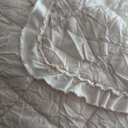 Girls Teens Soft Pink Comforter With Two Pillow Shams 