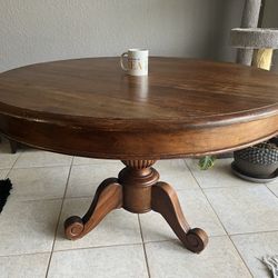 Solid Wooden Round Table 46inches