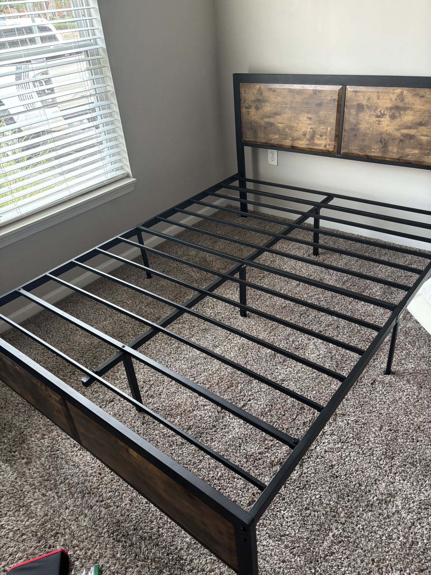 Queen Size Bed And Mattress