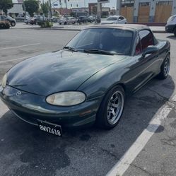 1999 Mazda Miata