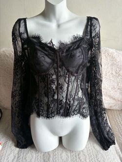 Fashion Nova Gilded Glam Lace Bustier Top