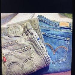 Bundle Of women's Jeans 