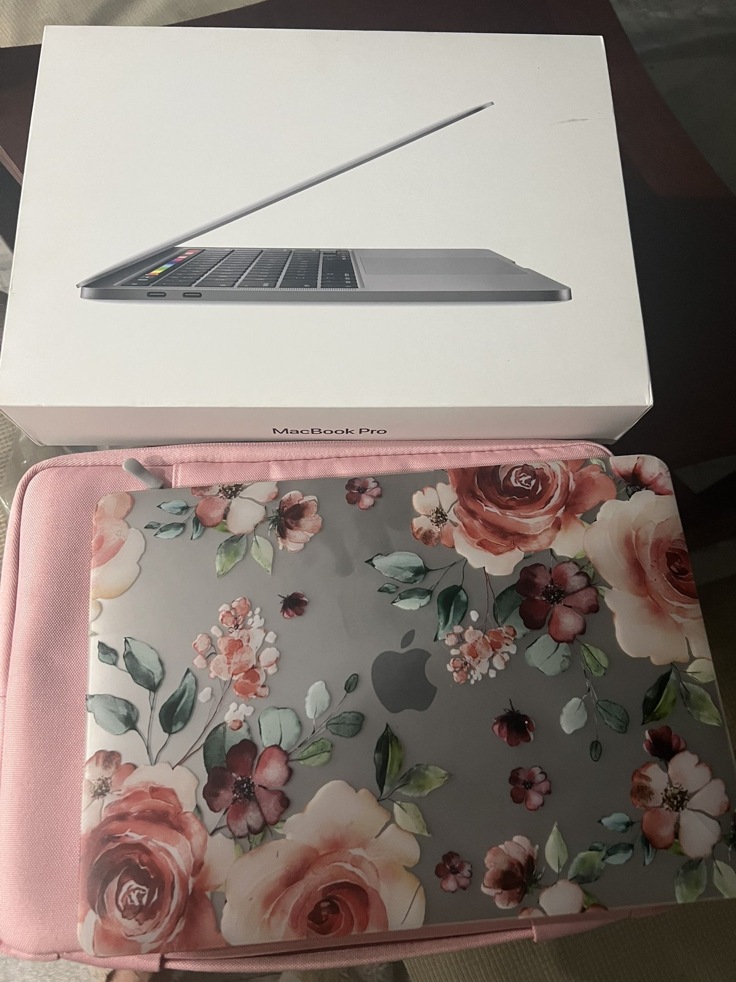 MacBook Pro Max With Touch Bar