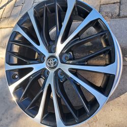 18"one☝🏼Single Toyota Camry OEM Replacement used Rim