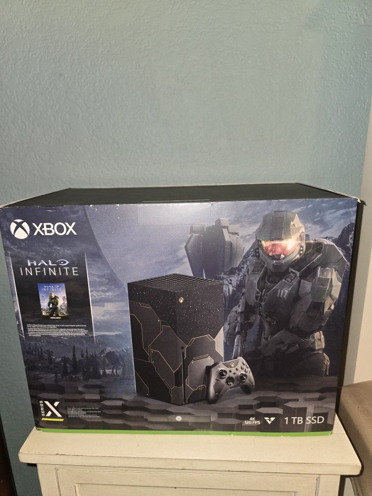 Xbox Series X Halo Edition