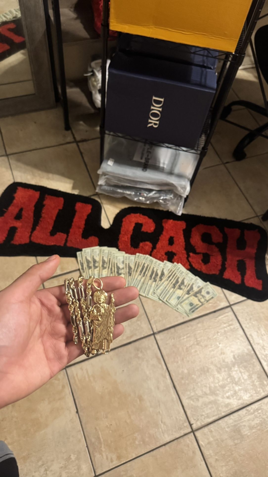 Buying broken/scrap Gold 