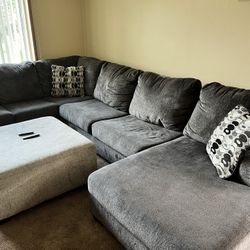 Sectional Sofa 