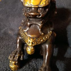 SALE 6.8"Chinese Fengshui Lion Beast Protection/Prosperity Aged Bronze and Brass