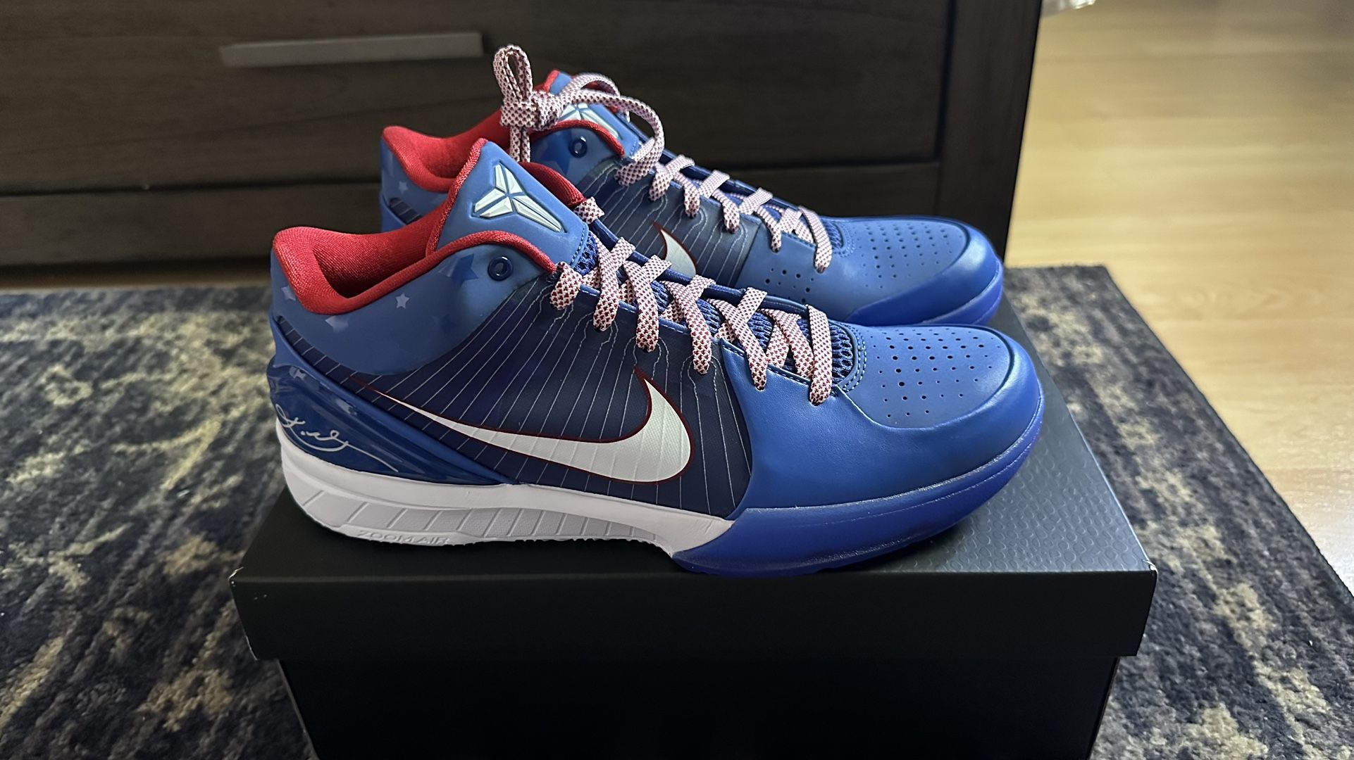 Nike Kobe 4 Protro Sz 10.5 Philly