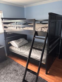 Children’s bunkbeds and dresser