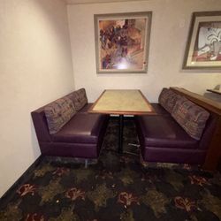 Commercial restaurant seating booth