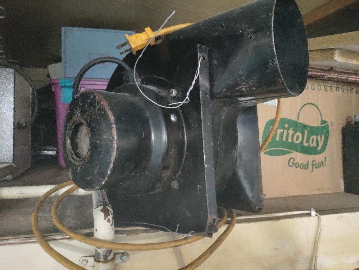 Wood Stove Blower