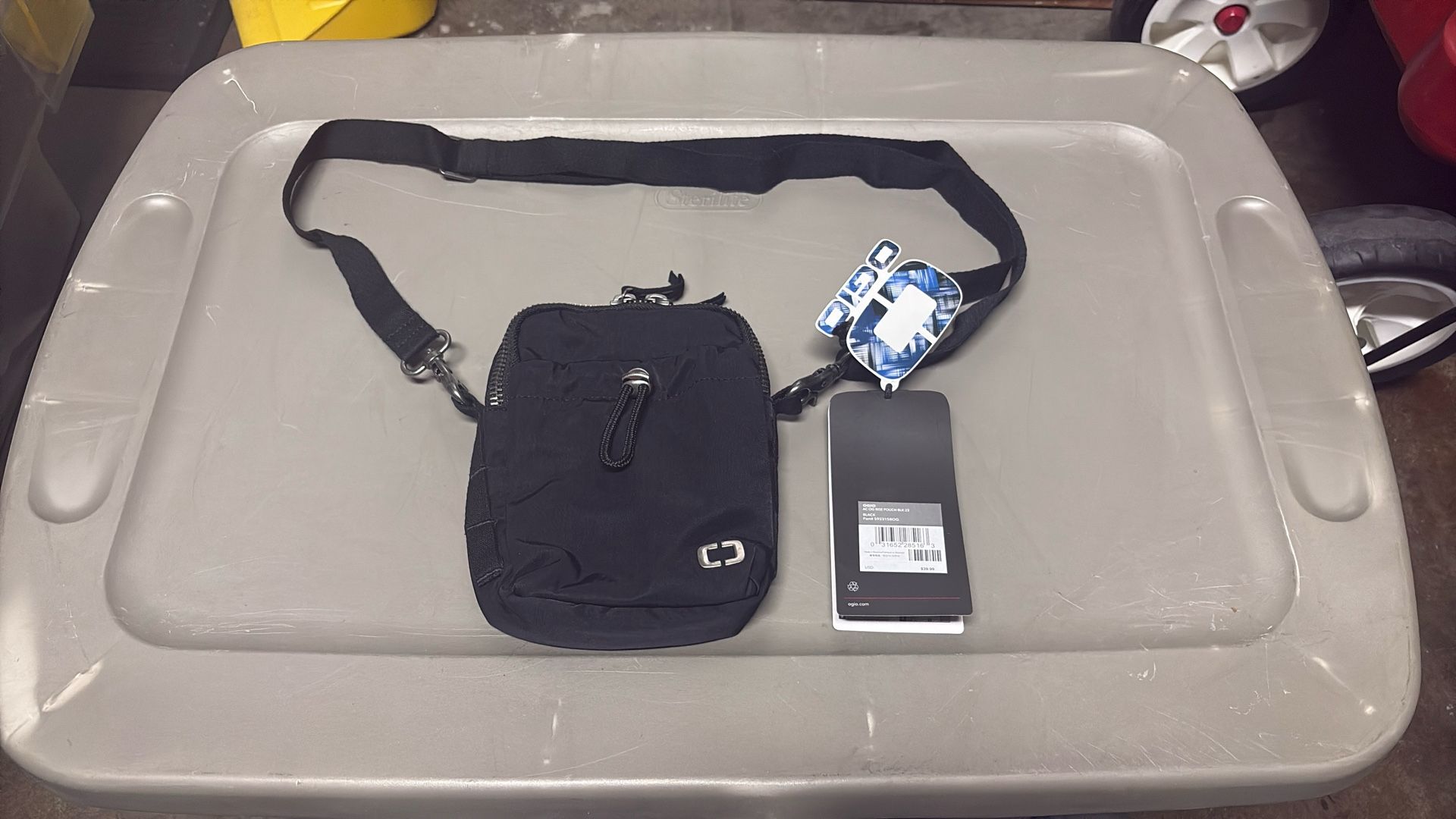 OGIO Rise Pouch / Over The Shoulder