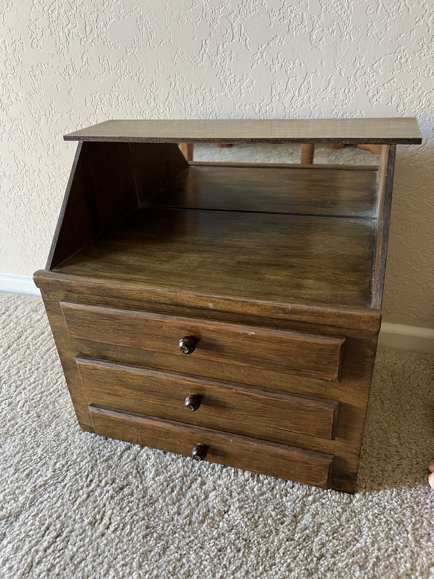 Wooden Jewelry Box With Drawers
