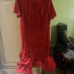 Red Dress 
