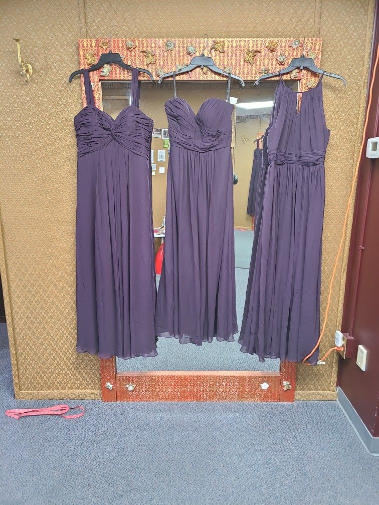Bridesmaids Dress Size 12 Plum