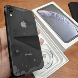 iPhone XR Unlocked 