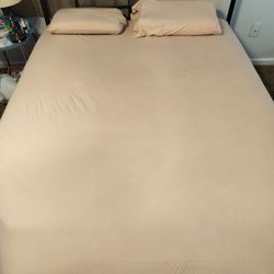 Sleepy's by Sealy 10.5" Medium Queen Mattress + Protector + 2 sheet sets