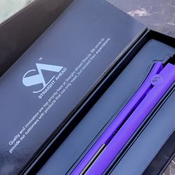 Straight Ahead Hair Straightener