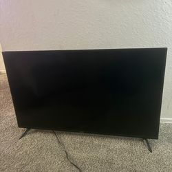 Smart Tv With HDMI Hook Ups