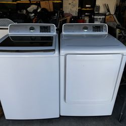 Samsung Washer and Dryer (White)