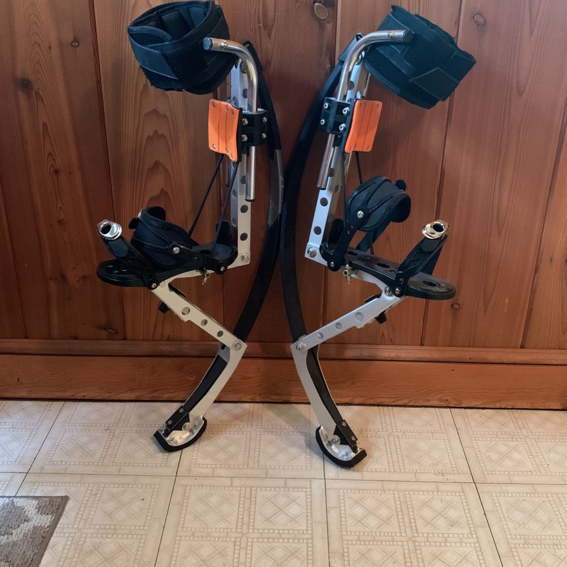 Jumping Stilts Air-Trekkers