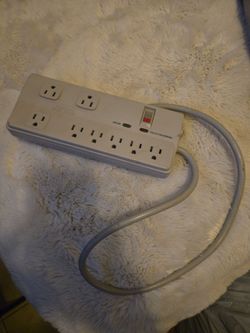 Surge Protector Power Strip with Multiple Outlets