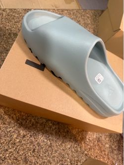 Yeezy slides marine slate size 14