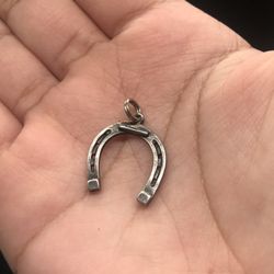 925 Sterling Silver Horse Shoe Charm