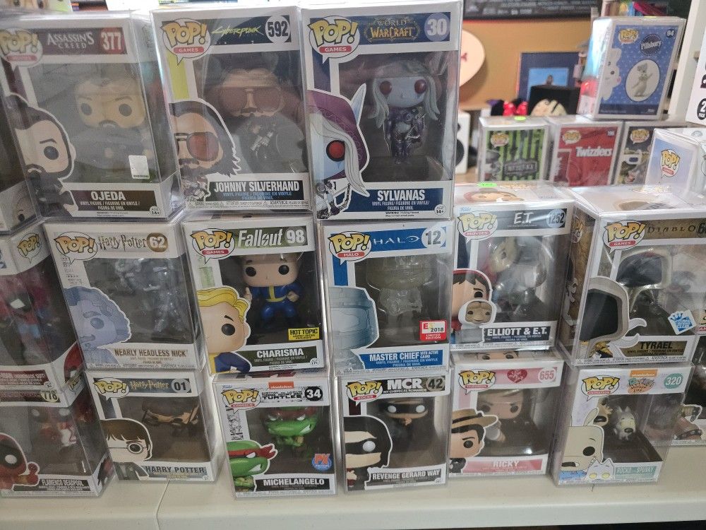 🔥 Huge Funko Pop Lot – Rare, Vaulted, Exclusives! Marvel, Disney, Anime, More! 🔥
