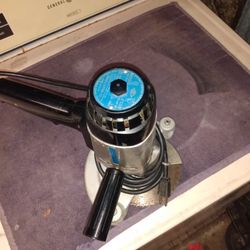 Crane Cutter Jam Saw.