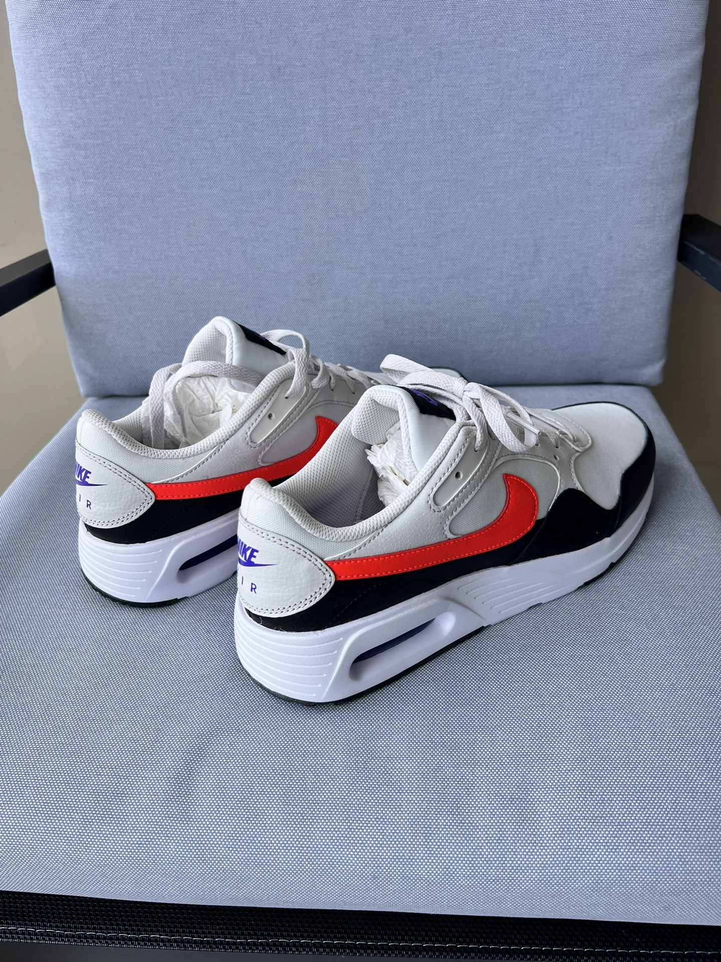 NIKE AIR MAX SC WHITE UNIVERSITY RED SIZE 9.5 NEW NO BOX 