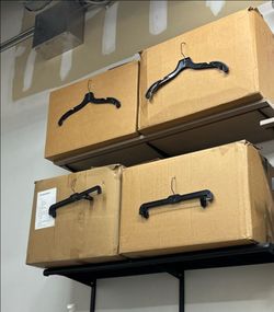 100 hangers for $40
