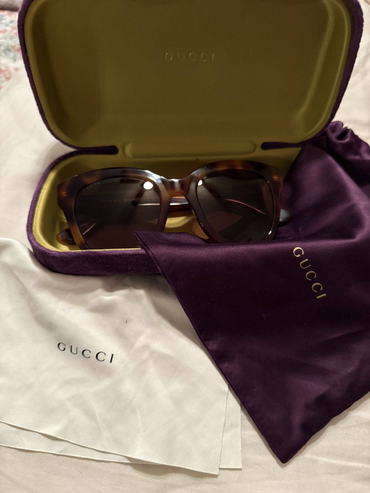 Gucci