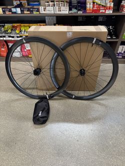 ENVE Foundation 45 Carbon Wheelset