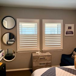 Solid Wood Plantation Shutters for Windows, Sliding Doors & Closet Doors - Factory Direct Pricing & Professional Installation (Persianas de Madera)