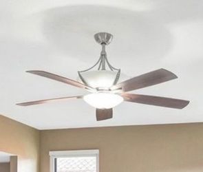 Modern 5-Blade Ceiling Fan with Light – Brushed Nickel Finish – Excellent Condition