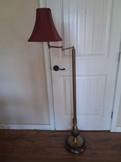Floor lamp