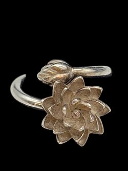 Flower wrap around ring #31046