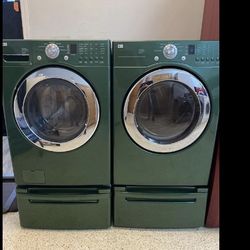 LG Washer And Gas Dryer With Pedestal Included  Set For $750